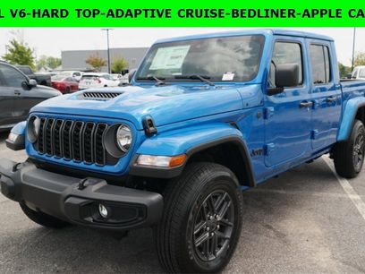 New 2025 Jeep Gladiator Sport