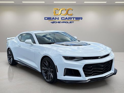 Used 2023 Chevrolet Camaro ZL1 RWD image 7