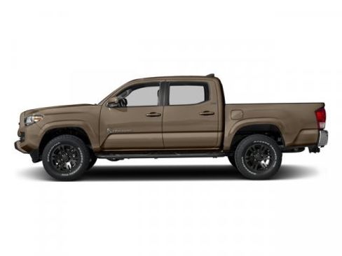 Used 2017 Toyota Tacoma SR5 w/ Tow Package image 6