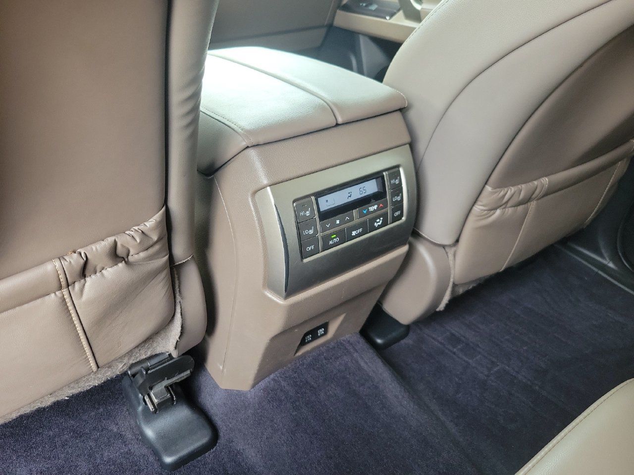 Used 2021 Lexus GX 460 Premium w/ Premium Package AWD/4WD image 10