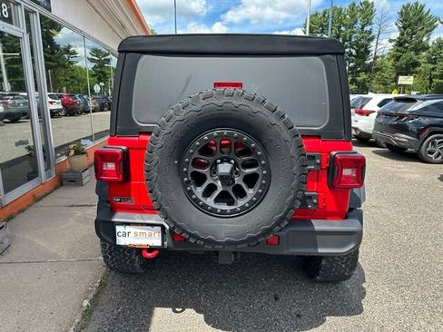 Used 2022 Jeep Wrangler Unlimited Rubicon w/ Xtreme Recon 35" Tire Package AWD/4WD image 6
