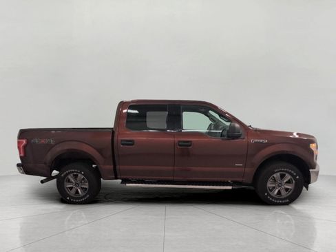 Used 2017 Ford F150 XLT AWD/4WD image 11