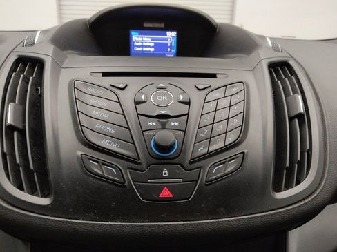 Used 2015 Ford Escape SE FWD image 25