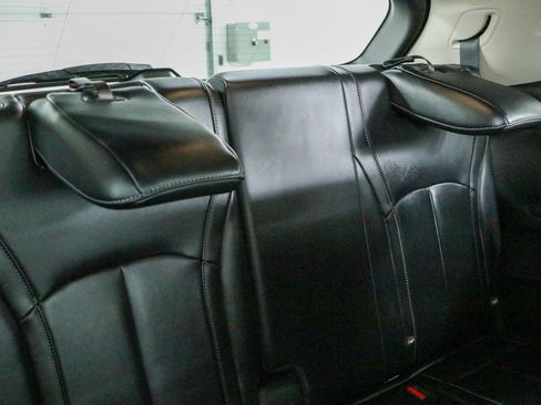 Used 2023 INFINITI QX60 Pure FWD image 30