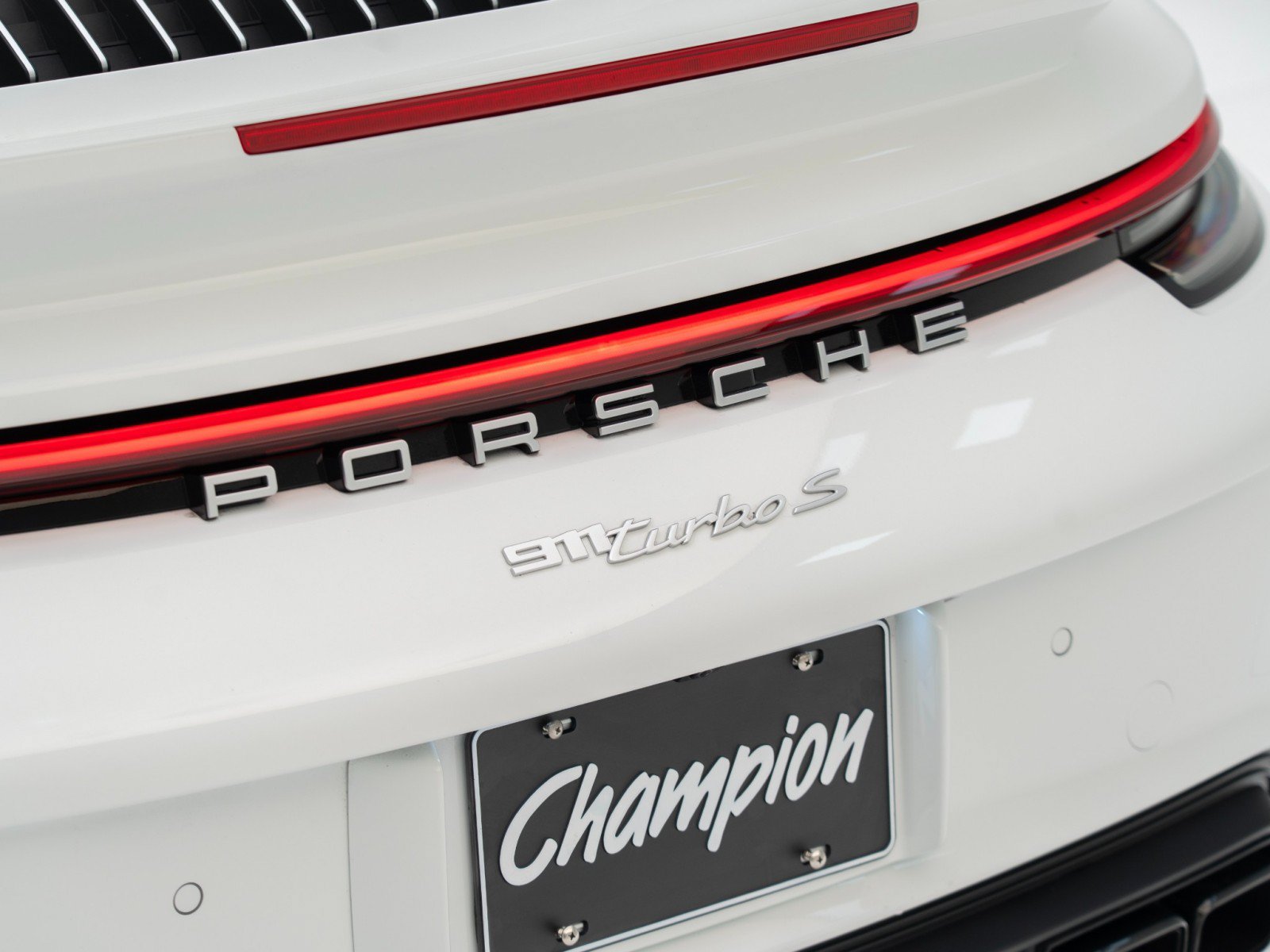 Certified 2025 Porsche 911 Turbo S AWD/4WD image 13