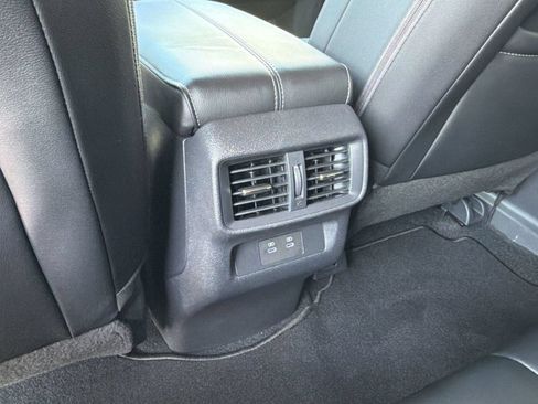 Certified 2025 Nissan Murano SV AWD/4WD image 30