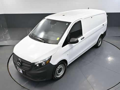 Used 2023 Mercedes-Benz Metris image 42