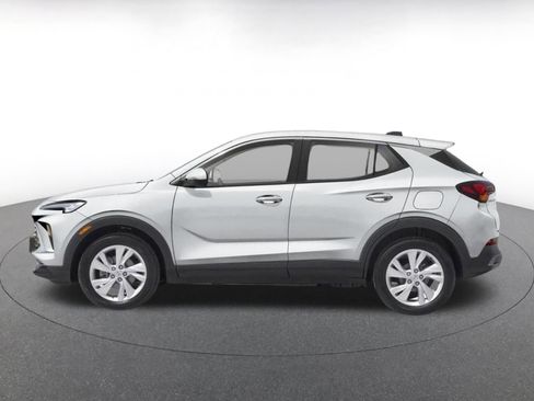 Used 2025 Buick Encore GX Preferred FWD image 8