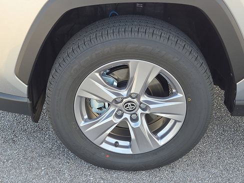 New 2025 Toyota RAV4 LE image 5