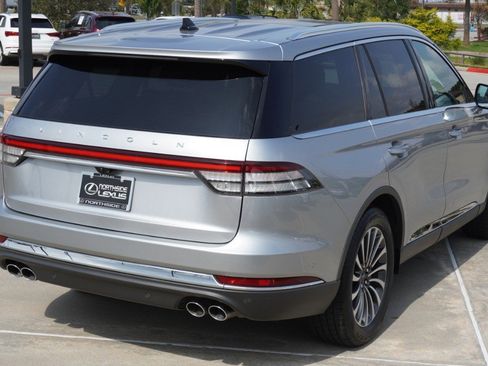 Used 2021 Lincoln Aviator Reserve w/ Equipment Group 201A image 7