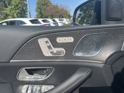 New 2026 Mercedes-Benz GLS 450 4MATIC image 18