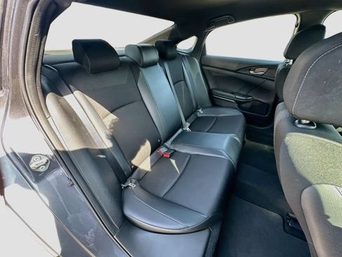 Used 2020 Honda Civic Sport image 25