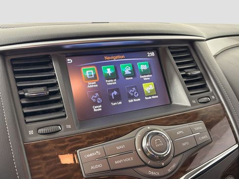 Used 2018 Nissan Armada SL image 13