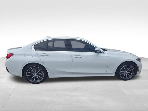 Used 2020 BMW 330i xDrive Sedan w/ Convenience Package AWD/4WD image 10