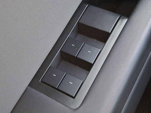 Used 2024 Tesla Cybertruck AWD Crew Cab image 23