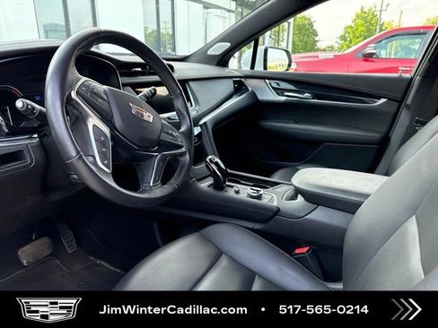 Certified 2023 Cadillac XT5 Premium Luxury AWD/4WD image 6
