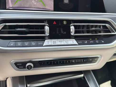 Used 2022 BMW X5 sDrive40i RWD image 23