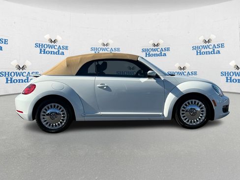 Used 2014 Volkswagen Beetle 1.8T image 9