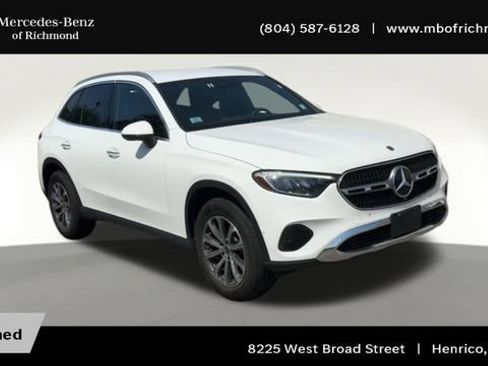 Used 2024 Mercedes-Benz GLC 300 4MATIC image 4