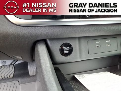 New 2026 Nissan Rogue SV FWD image 16