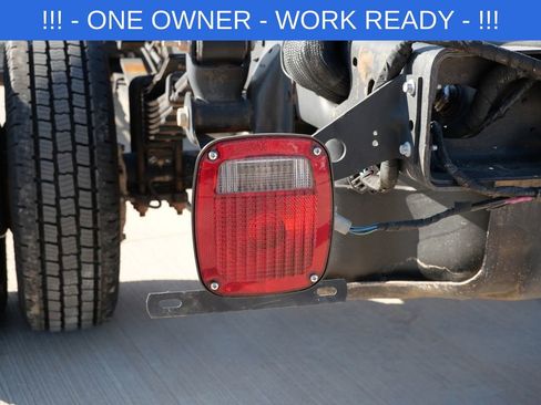 Used 2023 RAM 3500 Tradesman w/ Chrome Appearance Group image 9