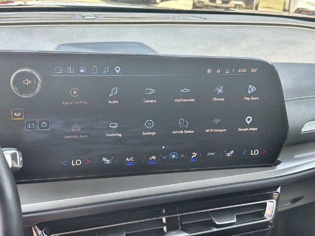 Certified 2026 Chevrolet Traverse LT w/ Driver Confidence Package FWD image 13