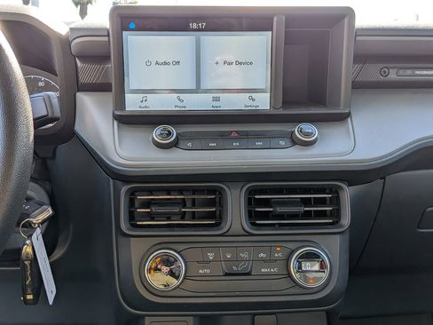 Used 2022 Ford Maverick XL image 11