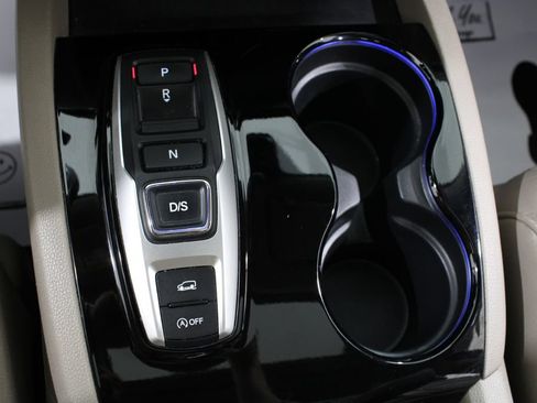 Used 2017 Honda Pilot Elite image 39