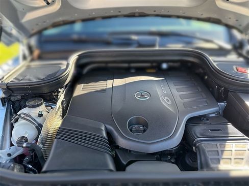 New 2026 Mercedes-Benz GLS 450 4MATIC image 26