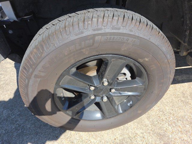 Used 2020 Jeep Wrangler Unlimited Sahara AWD/4WD image 14
