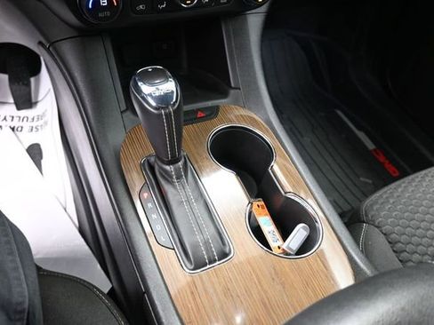 Used 2018 GMC Acadia SLE w/ LPO, Floor Liner Package FWD image 21