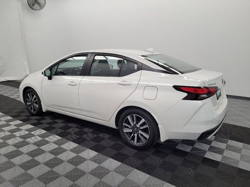 Used 2025 Nissan Versa SV w/ Trunk Package FWD image 3