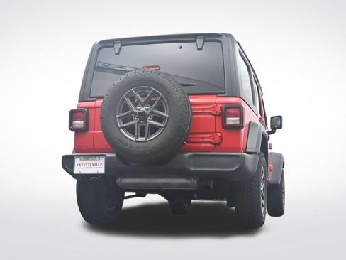 Used 2024 Jeep Wrangler Unlimited Sport AWD/4WD image 43