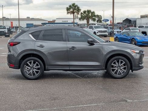 Used 2018 MAZDA CX-5 Touring image 4