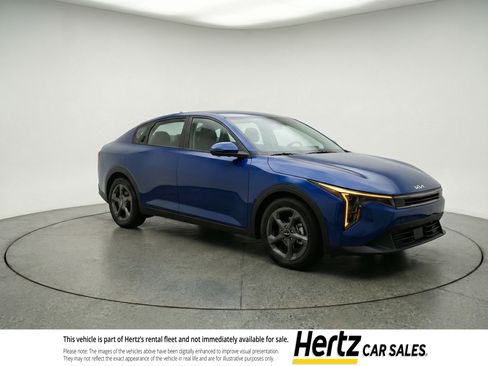 Used 2025 Kia K4 FWD image 1