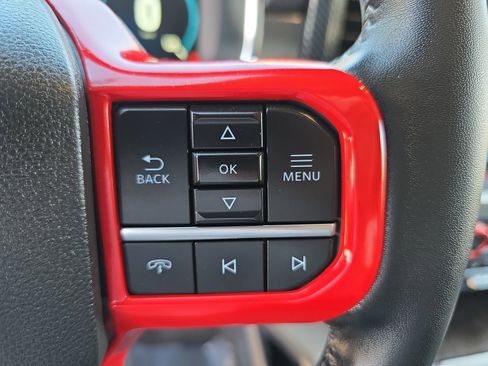 Used 2022 Ford F150 Lariat image 18