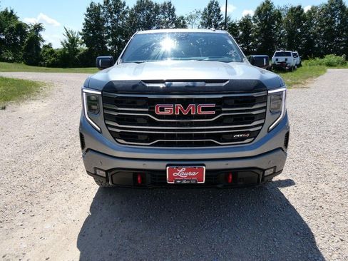 New 2026 GMC Sierra 1500 AT4 w/ AT4 Premium Package AWD/4WD image 9
