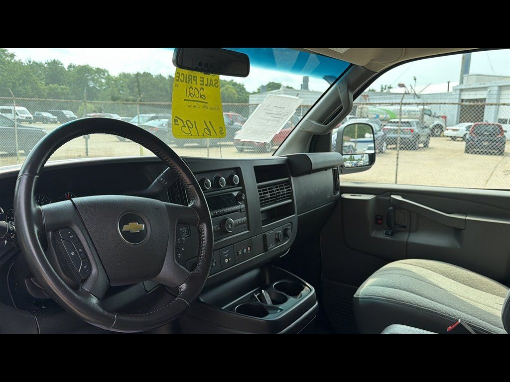 Used 2021 Chevrolet Express 2500 w/ Driver Convenience Package RWD image 9