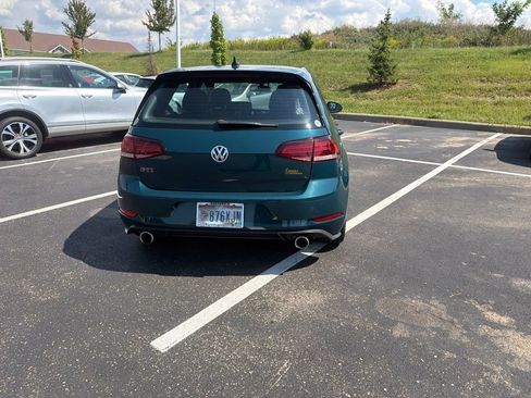 Used 2019 Volkswagen GTI SE FWD image 13