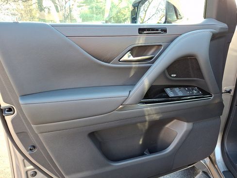 New 2026 Lexus LX 600 4WD w/ Luxury Package image 8