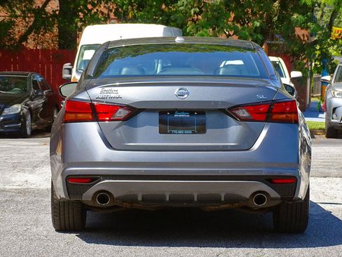 Used 2020 Nissan Altima 2.5 SL FWD image 12