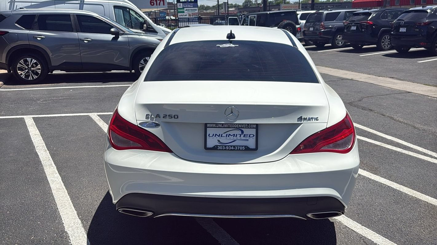 Used 2017 Mercedes-Benz CLA 250 4MATIC image 4