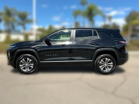 Used 2026 Chevrolet Equinox LT FWD image 2