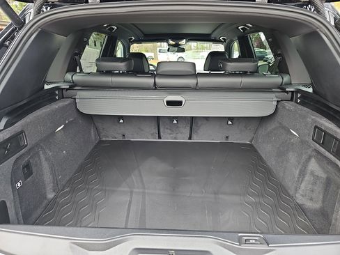 New 2026 BMW X5 xDrive40i w/ M Sport Package AWD/4WD image 14