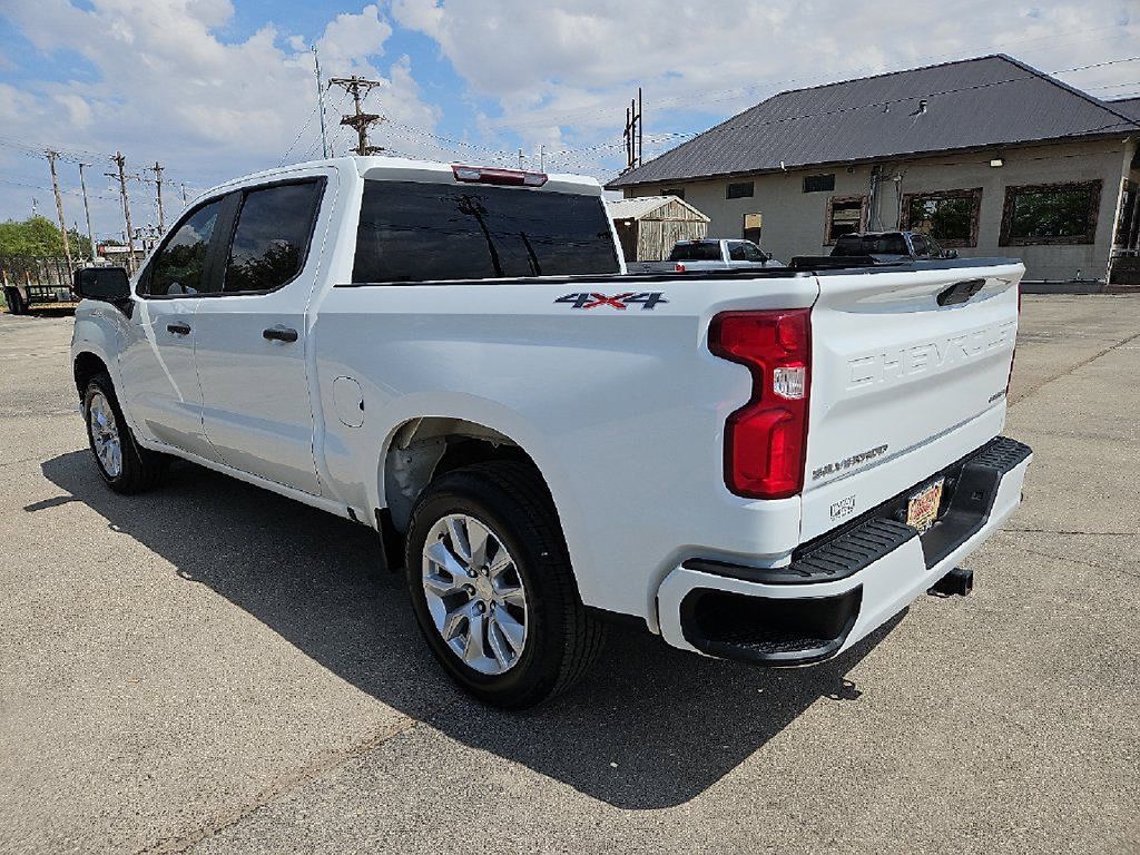 Used 2021 Chevrolet Silverado 1500 Custom AWD/4WD image 4