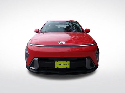 Certified 2026 Hyundai Kona SE AWD/4WD image 8
