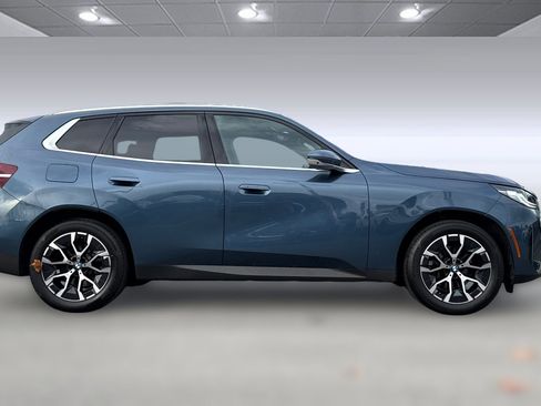 Used 2025 BMW X3 xDrive30i w/ Premium Package image 8