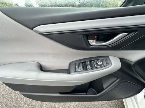 Used 2025 Subaru Legacy Premium AWD/4WD image 18