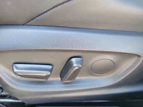 Used 2024 Toyota Corolla XSE FWD image 18