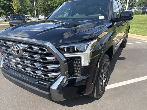 Used 2024 Toyota Tundra Platinum AWD/4WD image 6